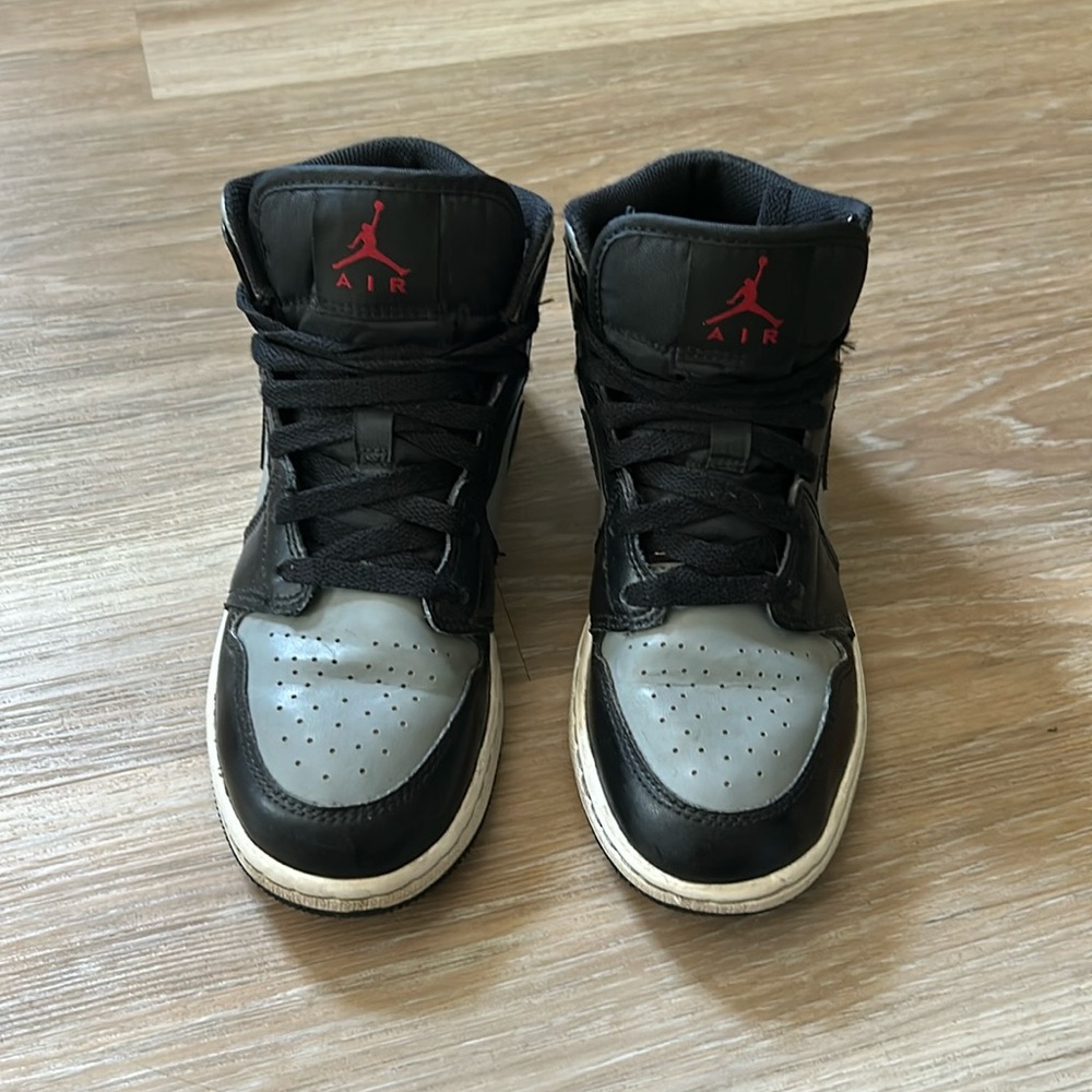 Air Jordan 1 Mid